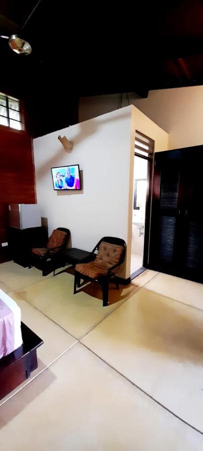 Hotel Amazon Bed And Breakfast Leticia Ngoại thất bức ảnh