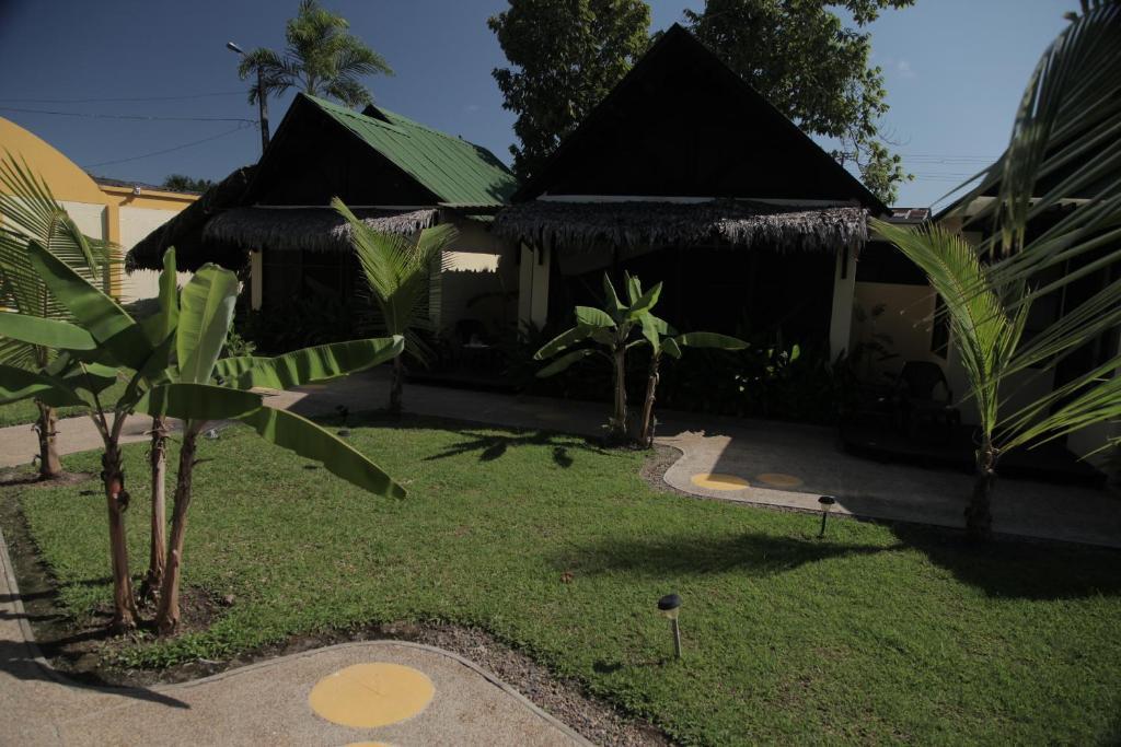 Hotel Amazon Bed And Breakfast Leticia Ngoại thất bức ảnh