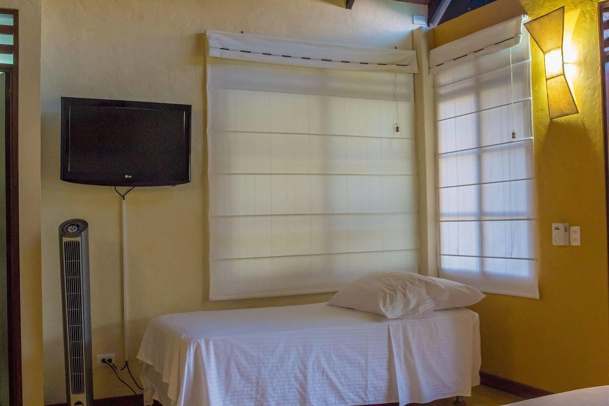 Hotel Amazon Bed And Breakfast Leticia Ngoại thất bức ảnh
