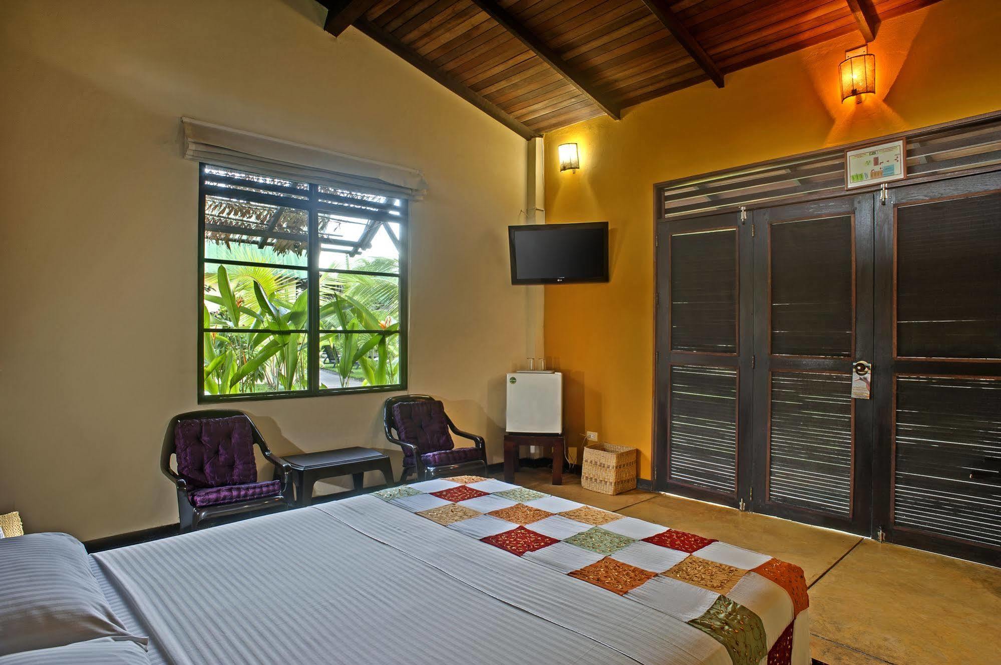 Hotel Amazon Bed And Breakfast Leticia Ngoại thất bức ảnh